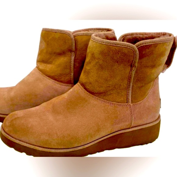 Women’s UGG Kristen Wedge Booties size 10 - Picture 4 of 8